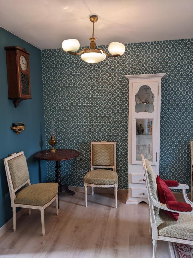 Suite Orient Express Dans L'Auberge Des Trains Mythiques Laniscat Dış mekan fotoğraf